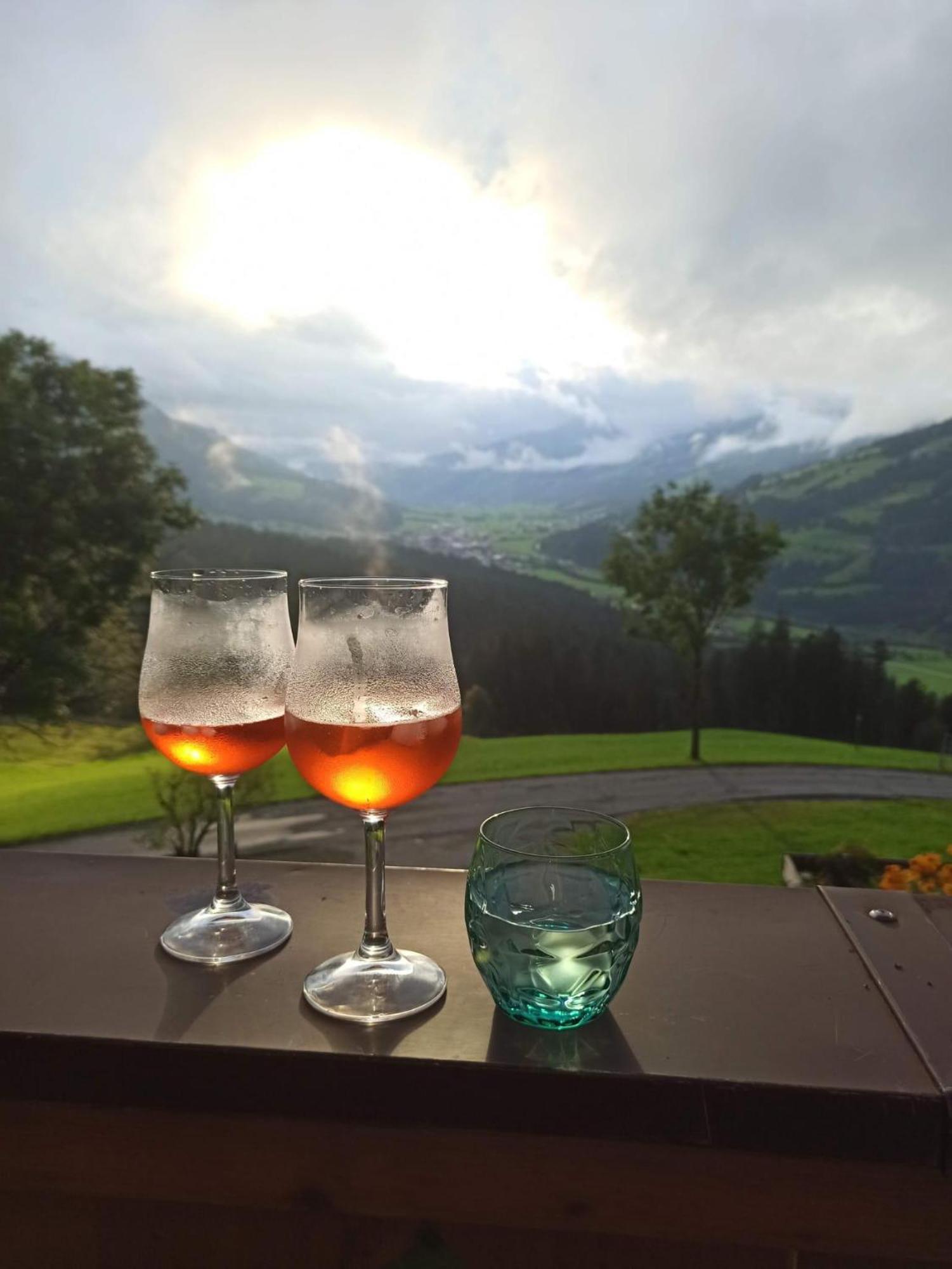 Hahnenkammblick Vila Kitzbühel Exterior foto